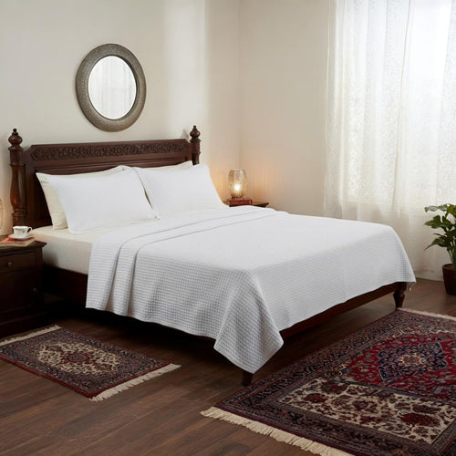 Waffle Weave Thermal Blanket